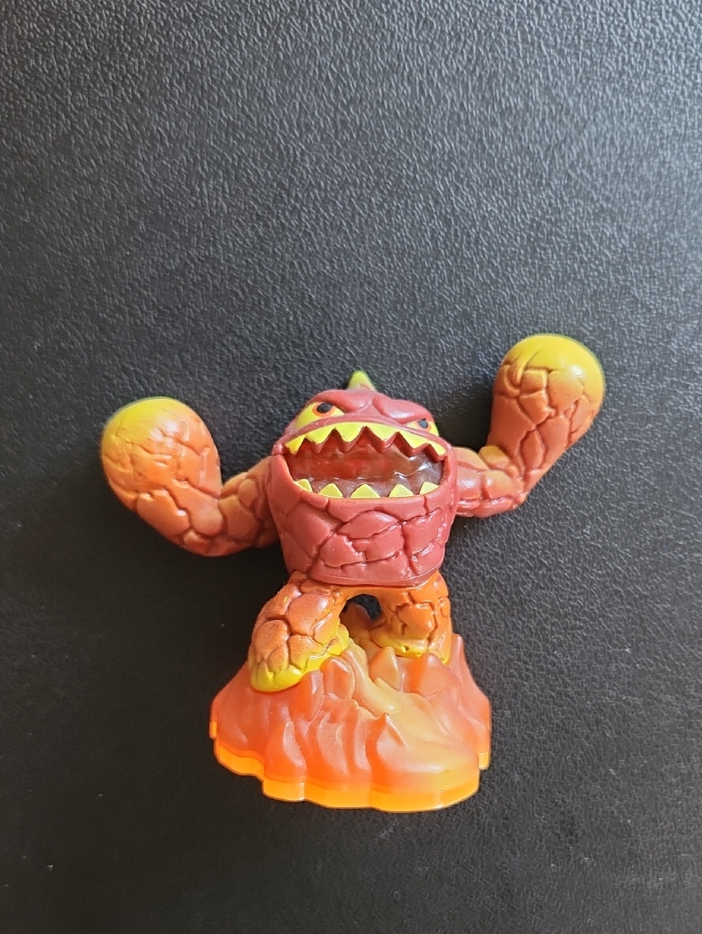 Skylanders Eruptor Action Figure